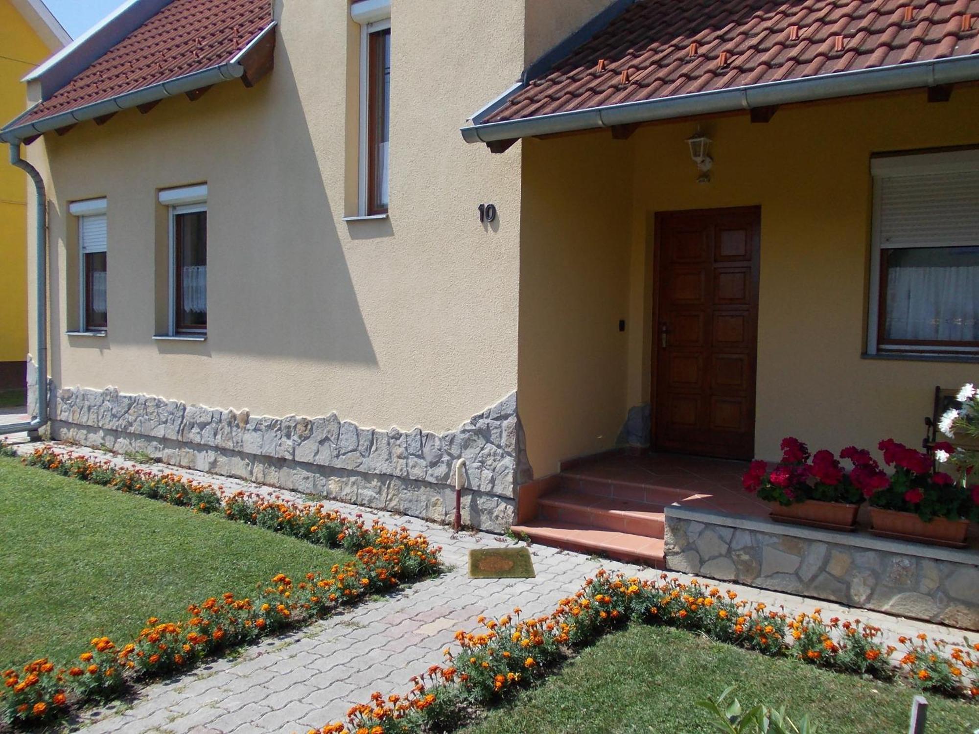Apartment Anna Lenti